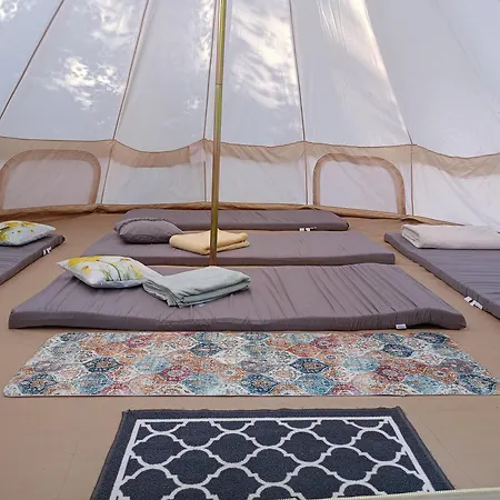 Jurty I Namioty W Lesie Kotfalas Glamping Swietokrzyskie-Spa Skarzysko-Kamienna Exterior photo