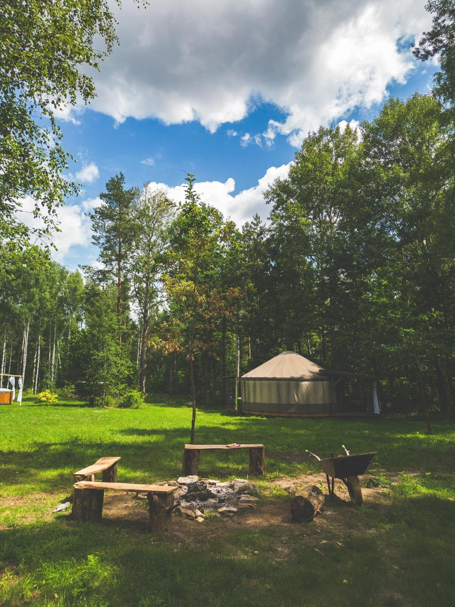 Luxury tent Jurty I Namioty W Lesie Kotfalas Glamping Swietokrzyskie-spa *