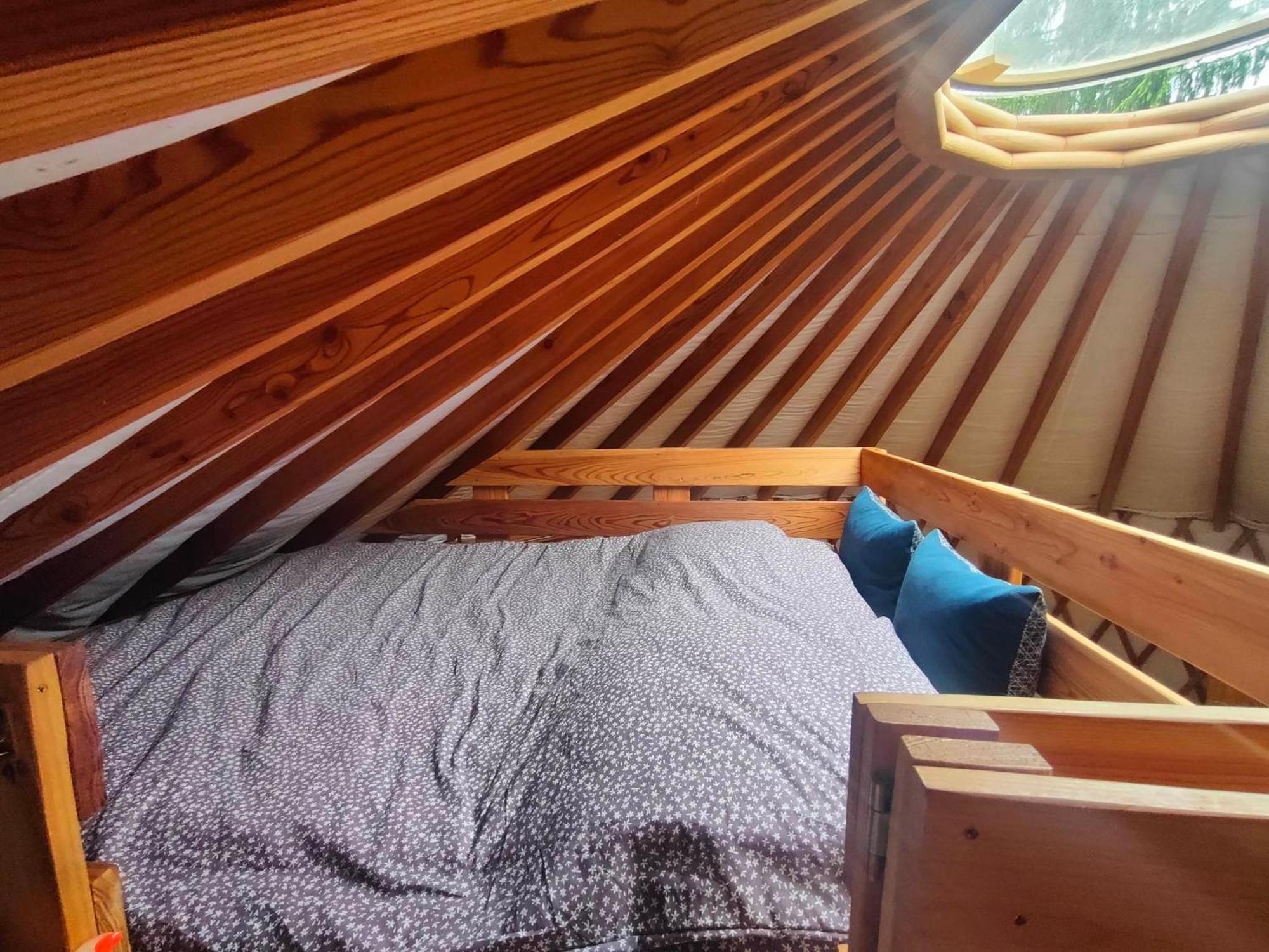 Luxury tent Jurty I Namioty W Lesie Kotfalas Glamping Swietokrzyskie-spa *